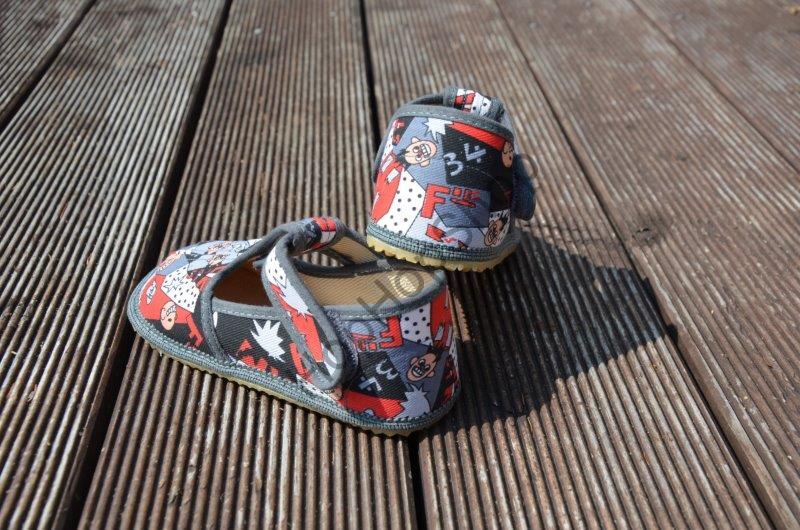 Beda barefoot 060010/W/02 SLIM bačkorky, chlapecké, šedé, KOMIX (comics)