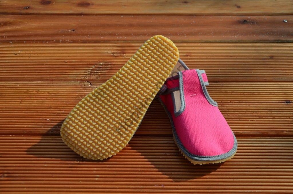 Beda barefoot 060010/W bačkorky, dívčí, malinové, šedý lem