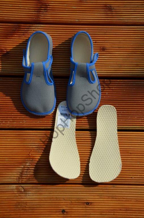 Beda barefoot 060010/W bačkorky, chlapecké, šedé, modrý lem