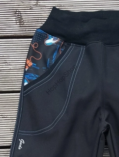 GUDO Softshellové kalhoty, ZIMA, fleece, ČERNÉ / PLAYSTATION/GAME OVER, reflexní prvek